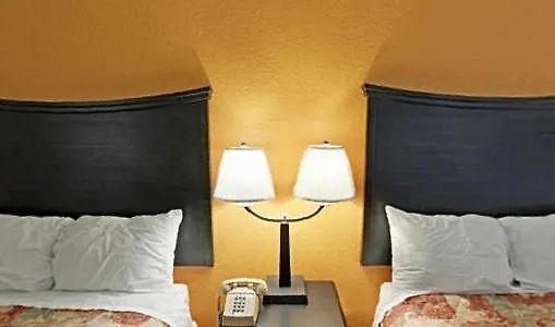 Hotel Econo 2*